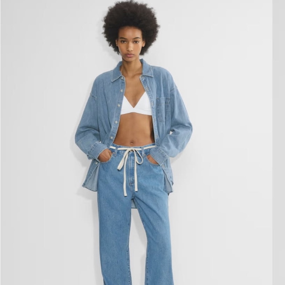 Aritzia Light Blue Boyfriend Jeans